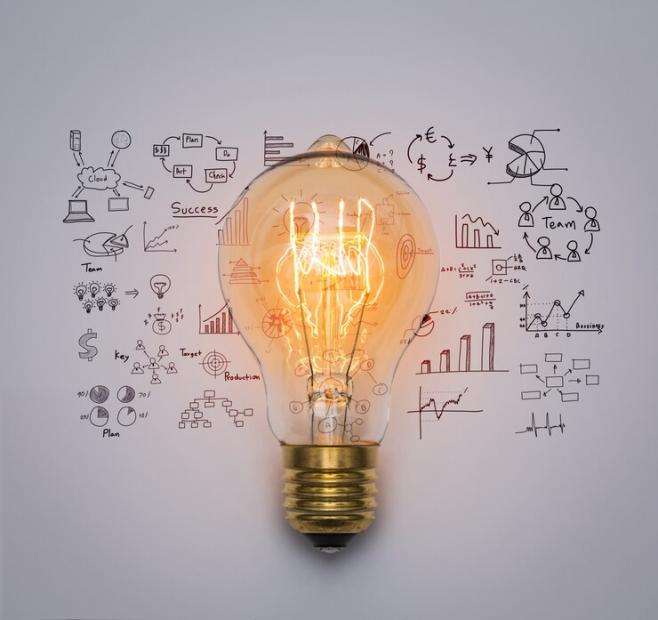 Light Bulb With Drawing Graph 1232 2105